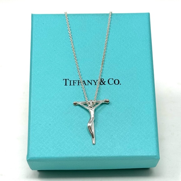 Authentic Tiffany & CO. Elsa Peretti Jesus Christ Crucifix Necklace. - Picture 8 of 16